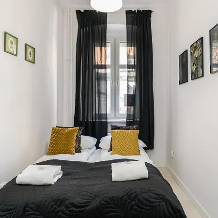 Gwarna By Renters Poznań